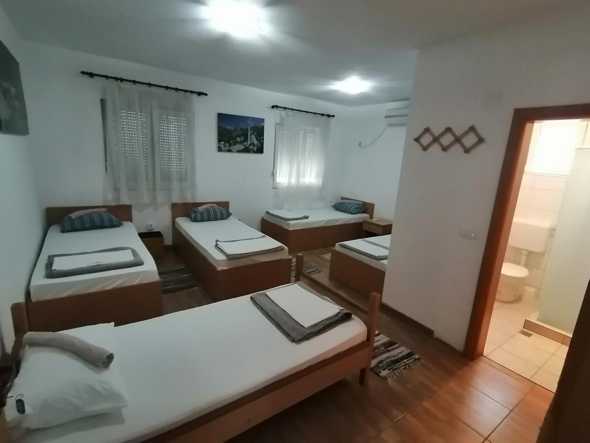 Hostel Hercegovina Mostar Esterno foto
