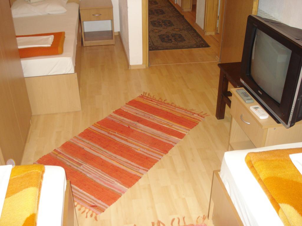 Hostel Hercegovina Mostar Esterno foto